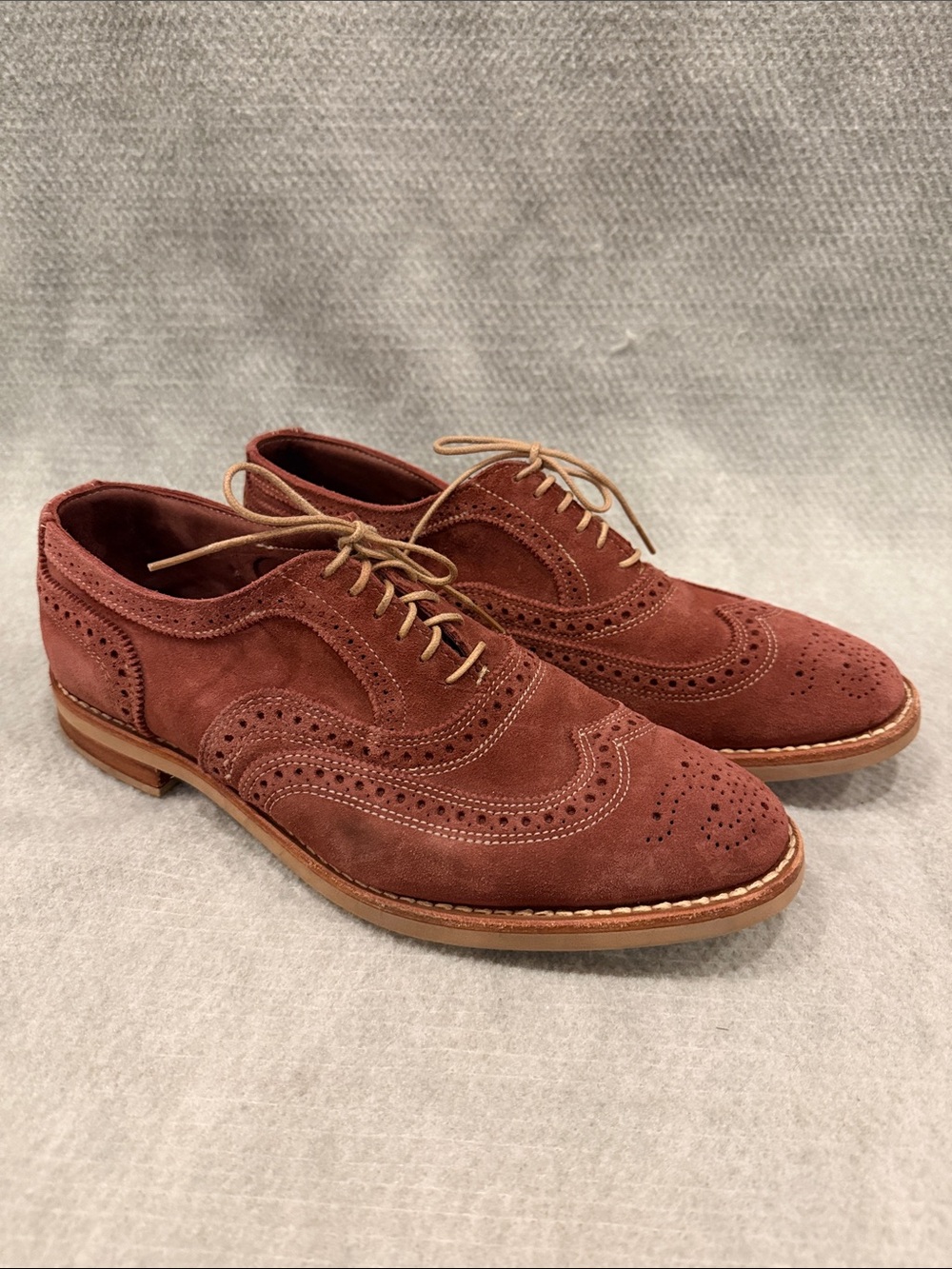 Allen Edmonds Neumok Rust Suede Wingtip Oxford - Brogue Dress Shoe 10 D